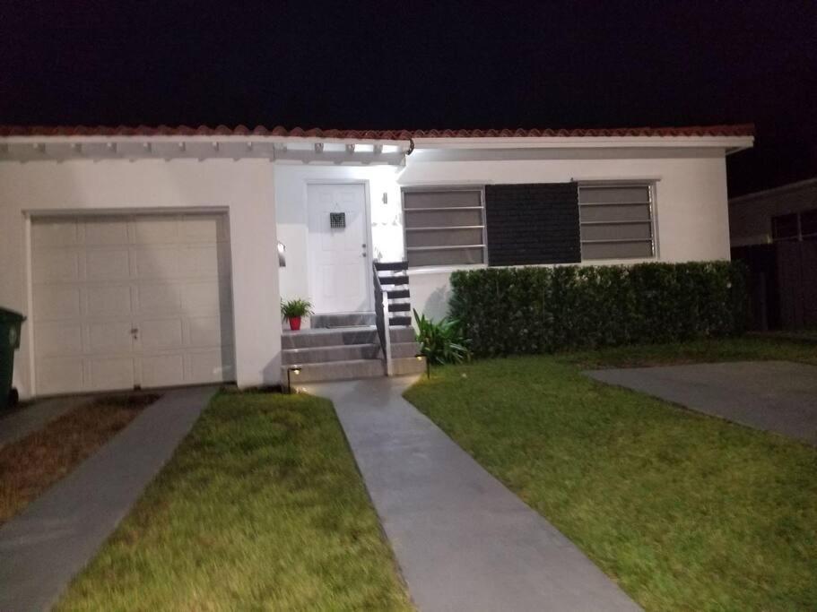My Lovely Home In Miami 15 Minutes From The Beach מראה חיצוני תמונה